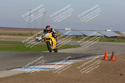 media/Feb-10-2023-TrackDaz (Fri) [[827c11d241]]/Club Racers/2pm (Wheelie Bump)/